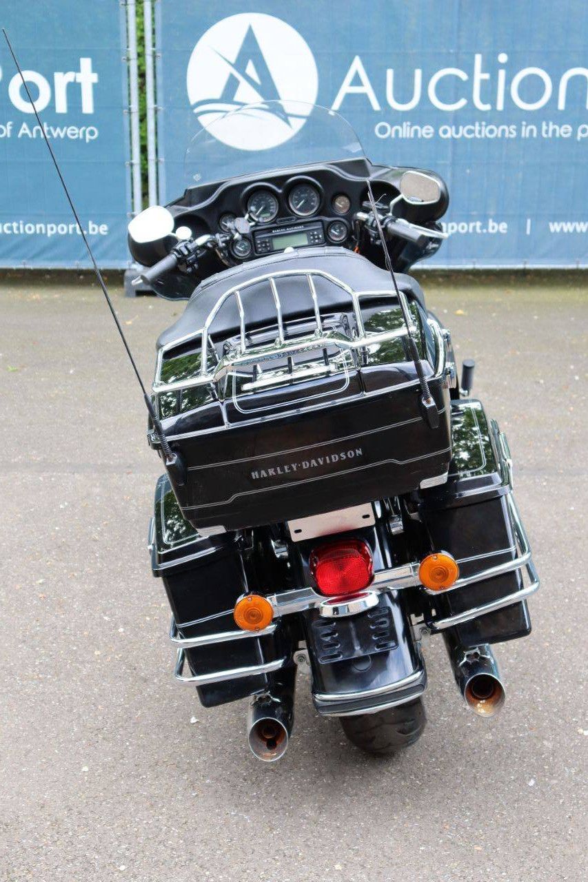 Motorcycle Harley Davidson Ultra Classic Petrol 2010