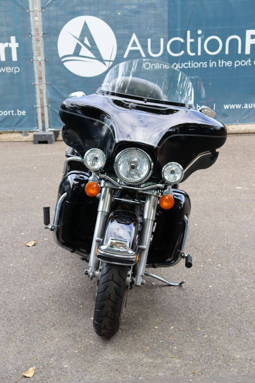 Motorcycle Harley Davidson Ultra Classic Petrol 2010