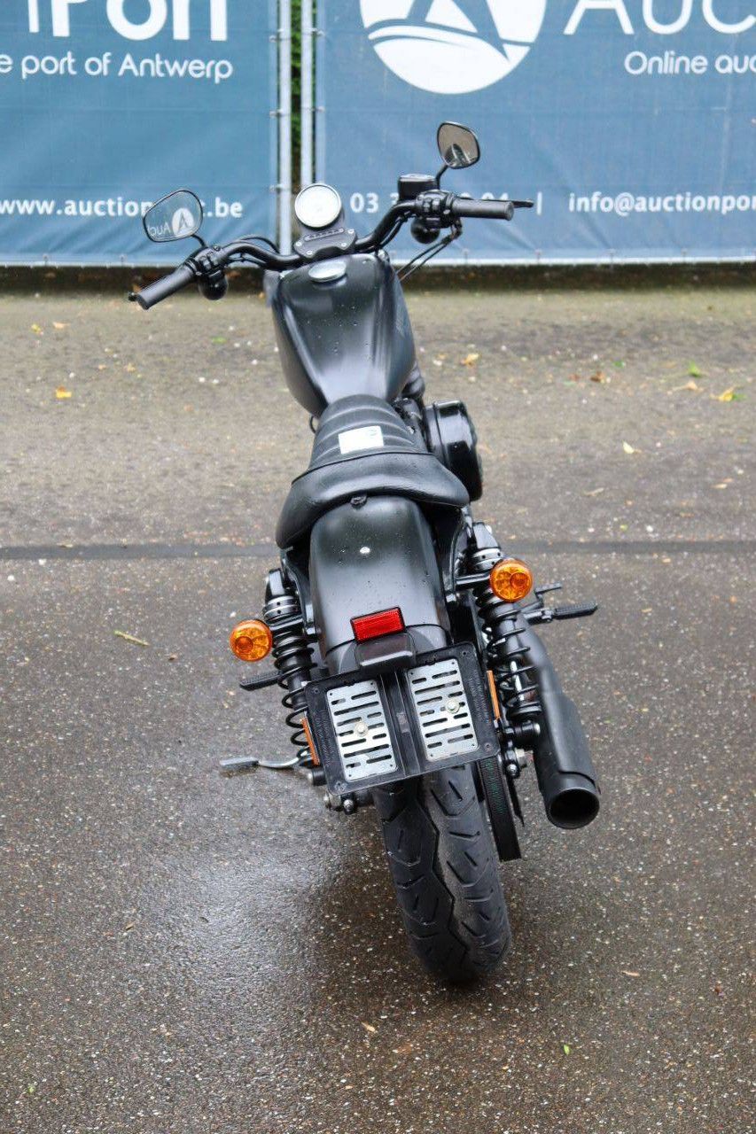Motorrad Harley Davidson Sportster XL883 Iron Benzin 2016