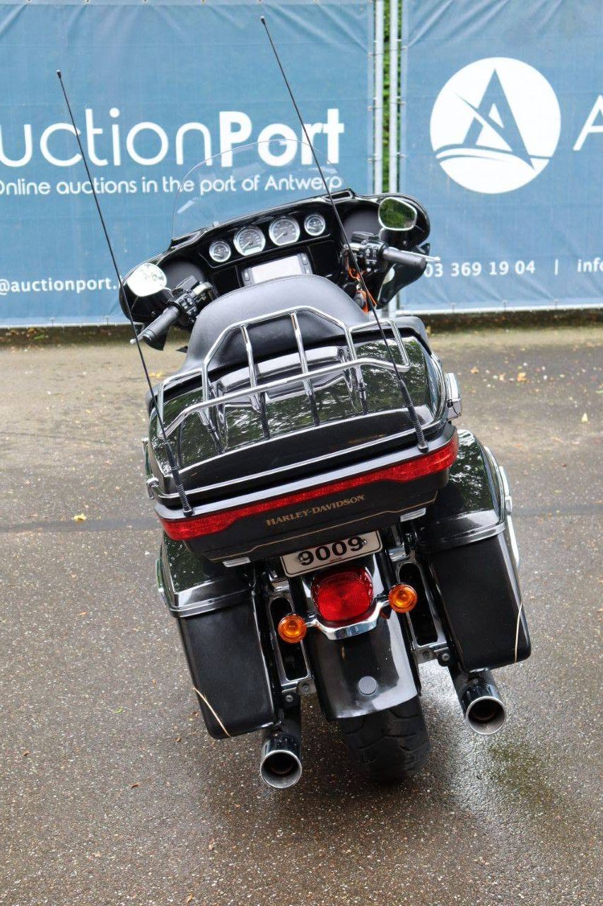 Motorcycle Harley Davidson Ultra Classic Petrol 2016