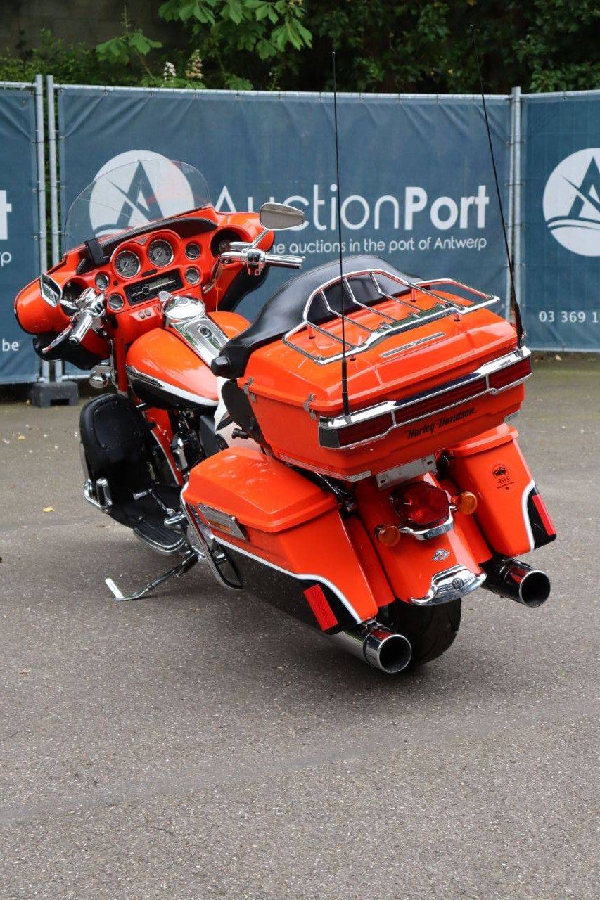 Motorrad Harley Davidson CVO Electra Glide Ultra Benzin 2012