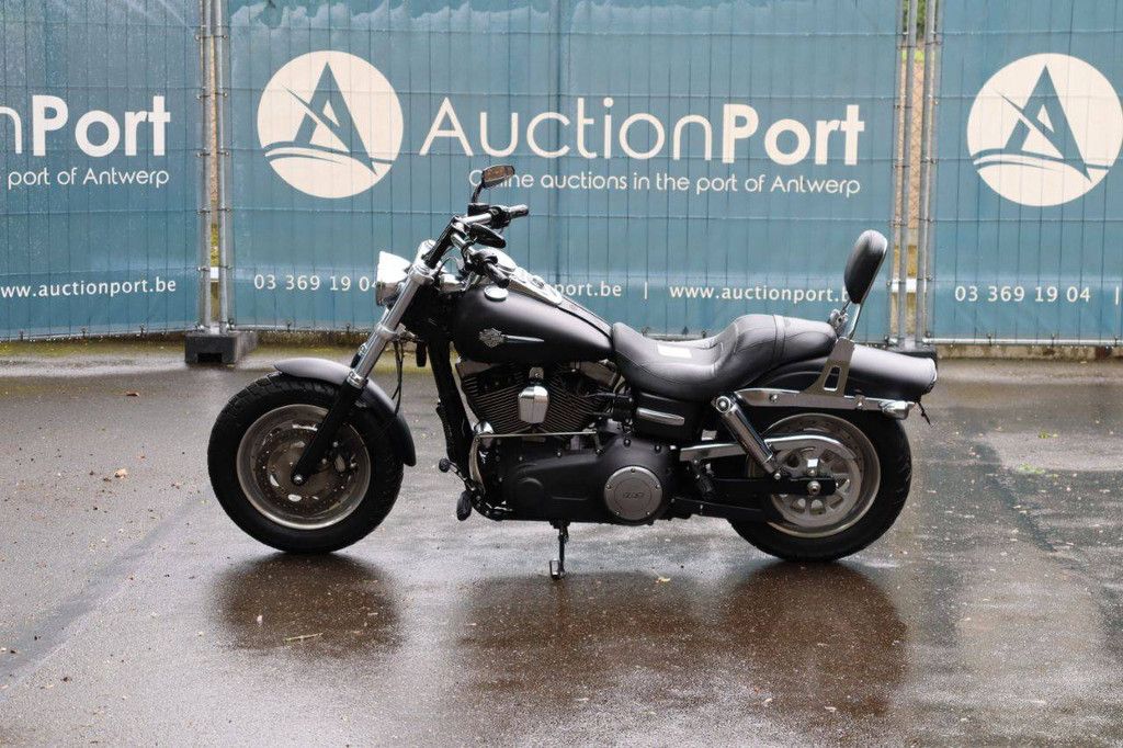 Motorcycle Harley Davidson Fat Bob Dyna Petrol 2013