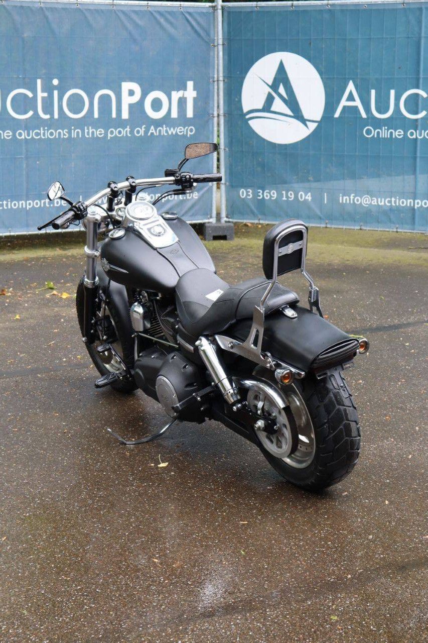 Motorcycle Harley Davidson Fat Bob Dyna Petrol 2013
