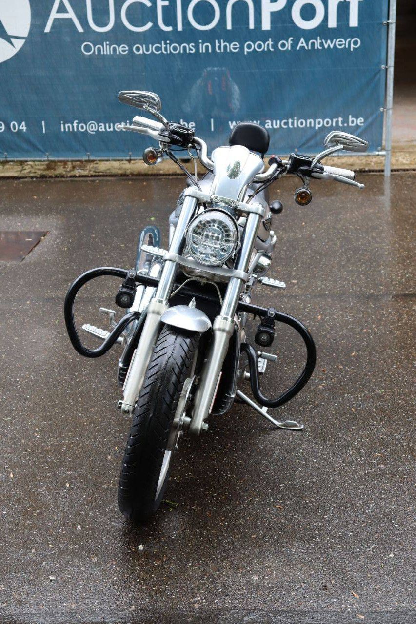 Motorcycle Harley Davidson V-Rod VRSC Petrol 2006
