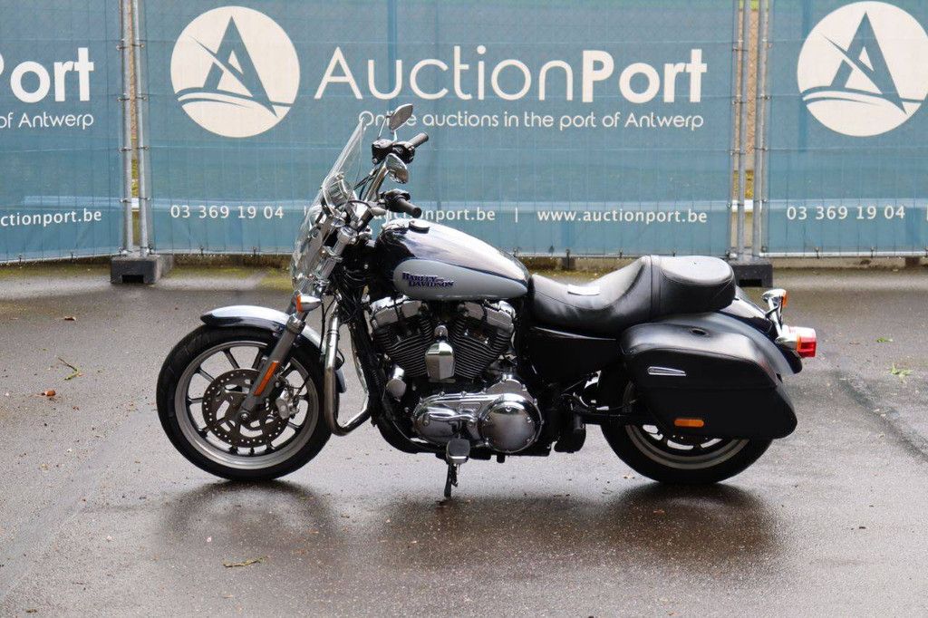 Harley Davidson Sportster XL1200 Super Low Gasoline Motorcycle 2019