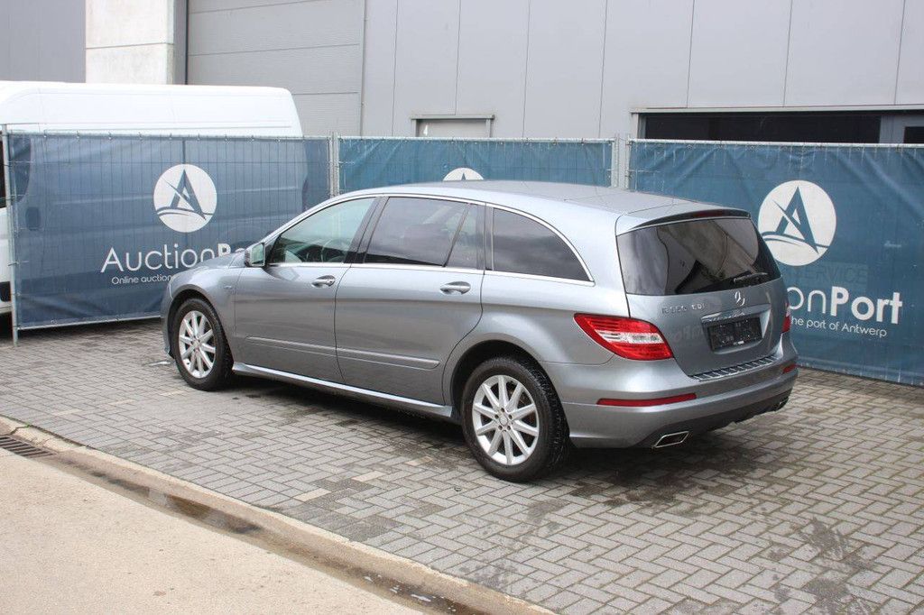 Mercedes-Benz R350 CDI Petrol Station Wagon