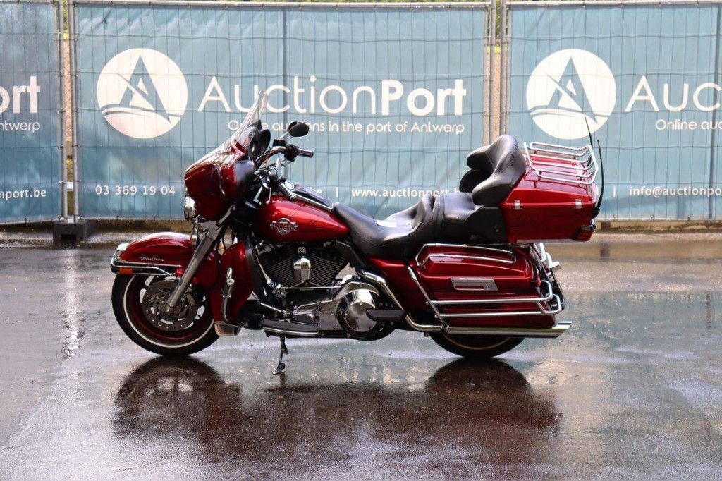 Motorrad Harley Davidson Ultra Classic Benzin 2006