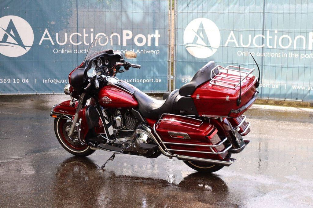Motorrad Harley Davidson Ultra Classic Benzin 2006