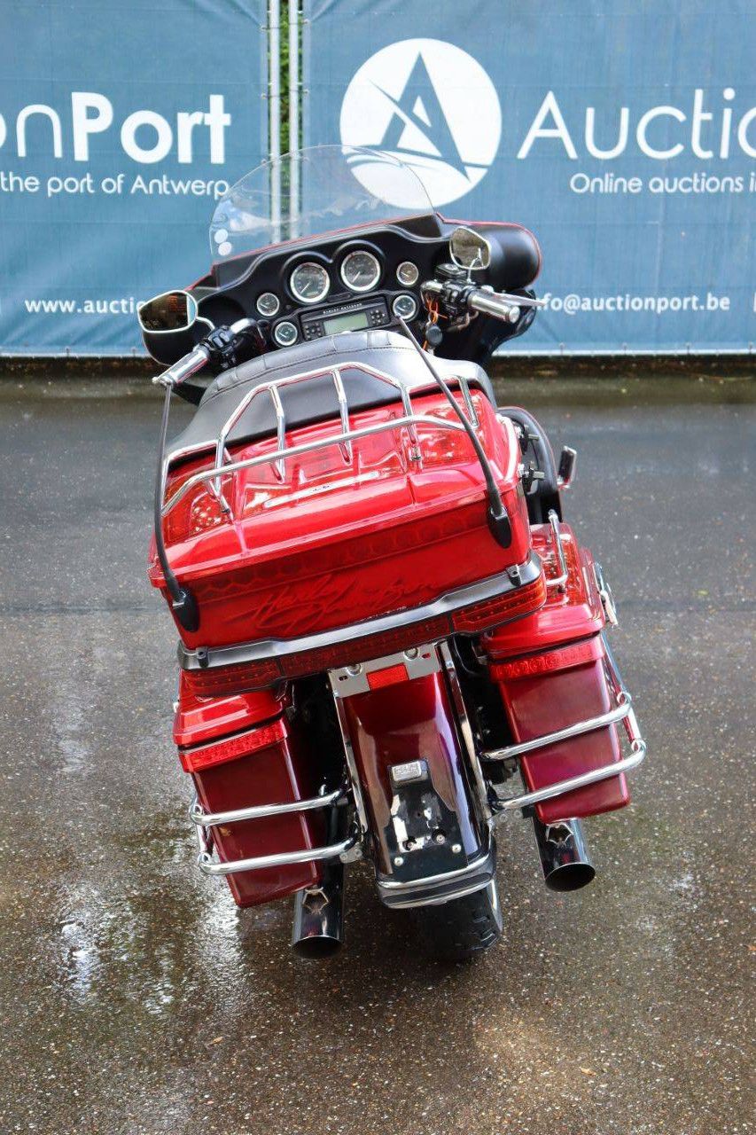 Motorrad Harley Davidson Ultra Classic Benzin 2006