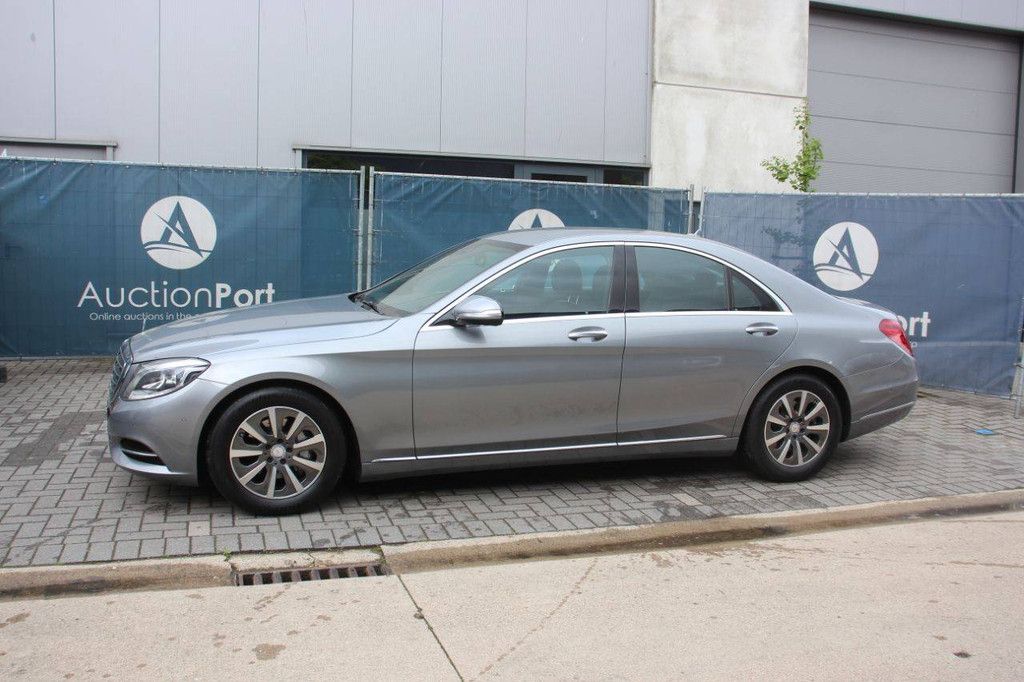 Pkw Mercedes-Benz S300 BLUETEC Hybrid Elektro+Diesel 204 PS 2014