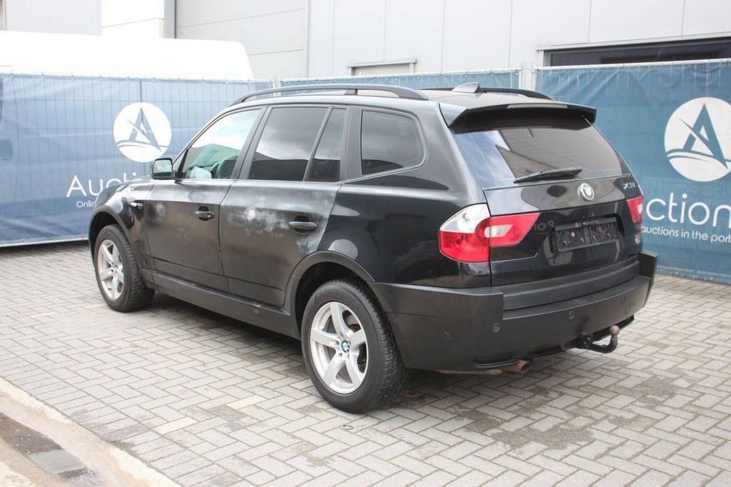 SUV BMW X Reihe Benzin 150 PS 2006