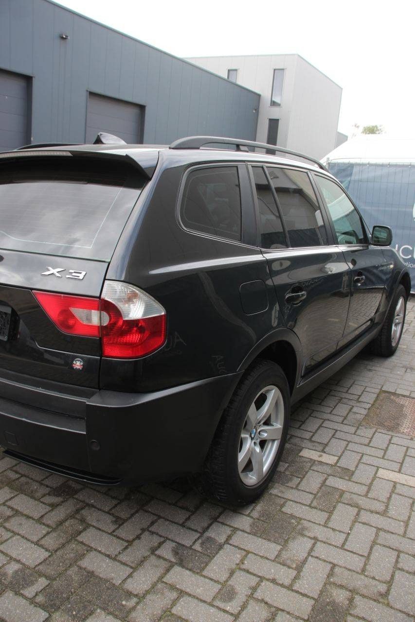 SUV BMW X Reihe Benzin 150 PS 2006