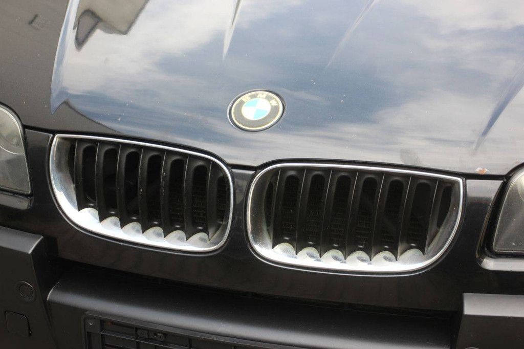 SUV BMW X Reihe Benzin 150 PS 2006