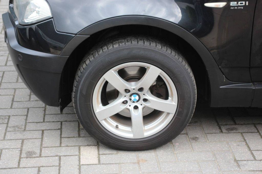 SUV BMW X Reihe Benzin 150 PS 2006