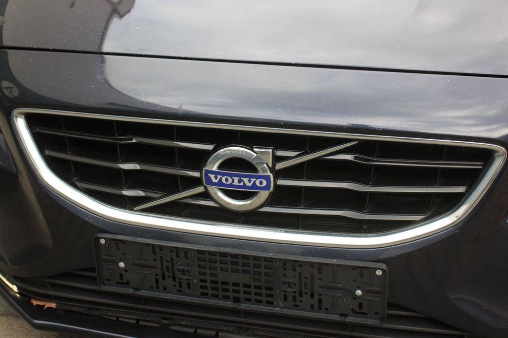 Passenger car Volvo V40 Diesel 120hp 2016