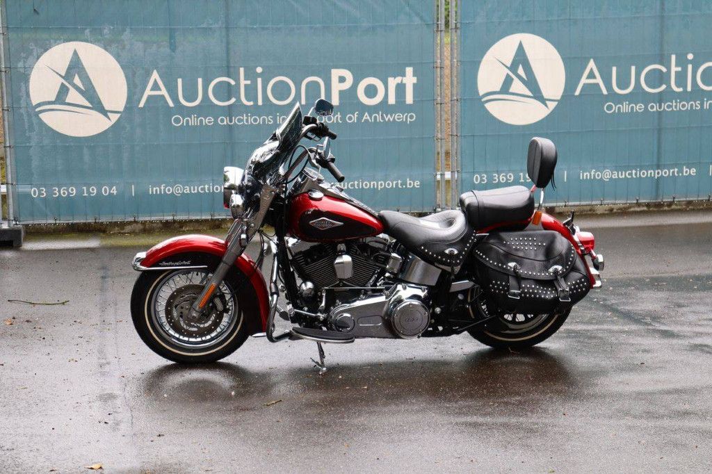 Motorcycle Harley Davidson Heritage Softail Classic Petrol 2012