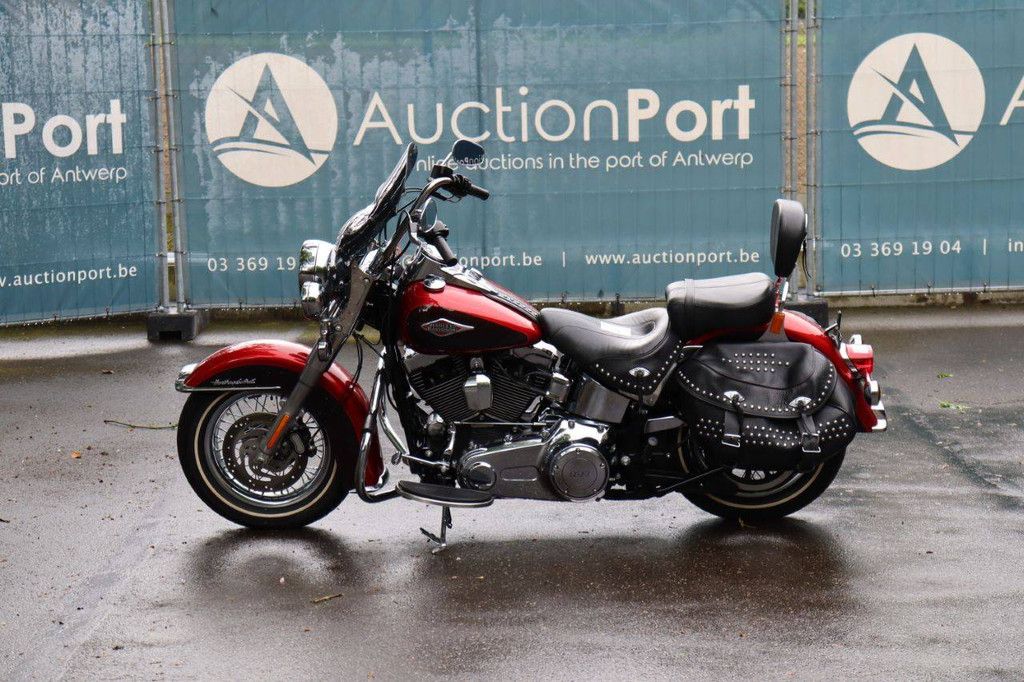Motorcycle Harley Davidson Heritage Softail Classic Petrol 2012