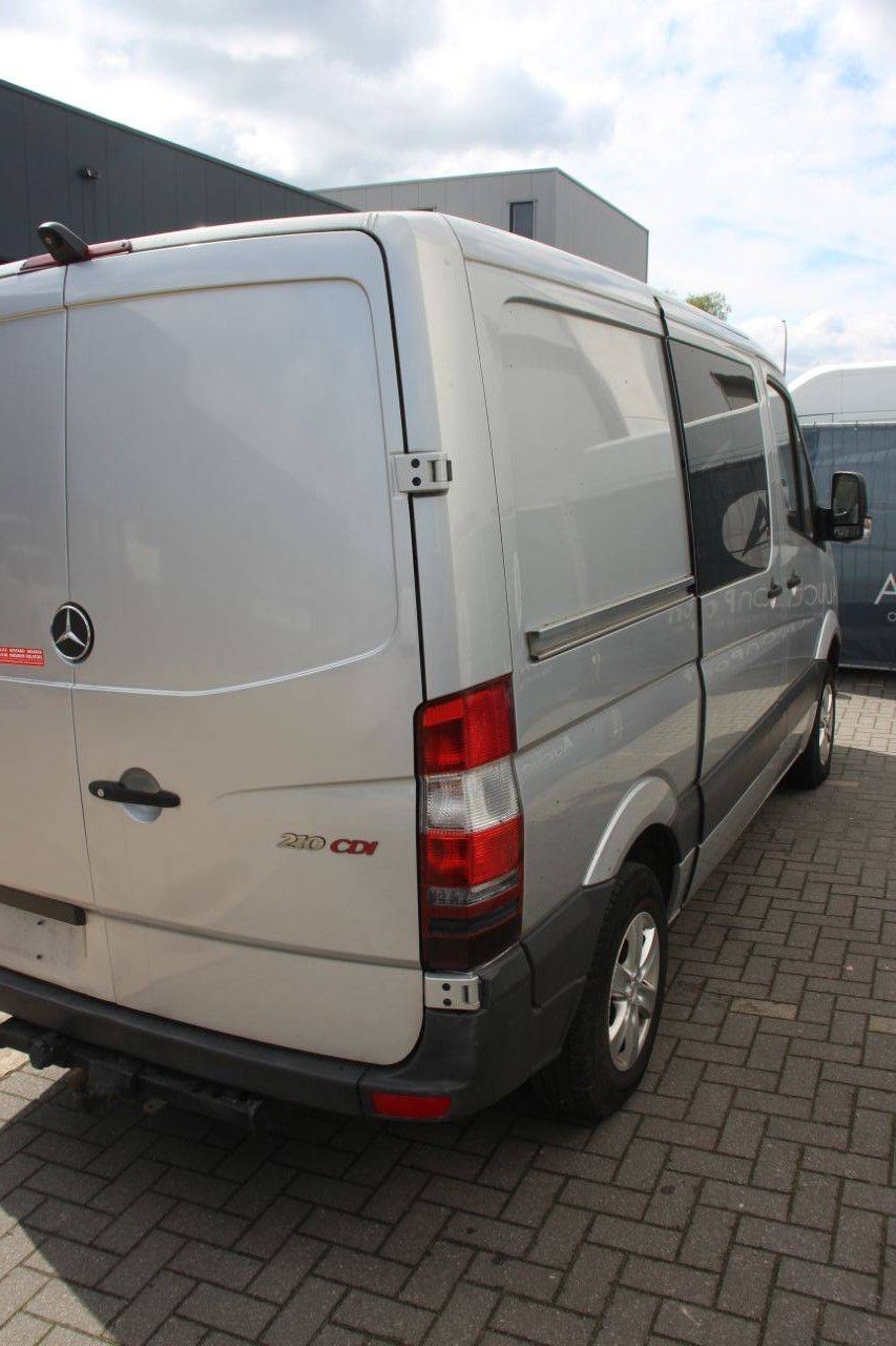 Van Mercedes-Benz Sprinter 210 CDI Diesel 95hp 2010