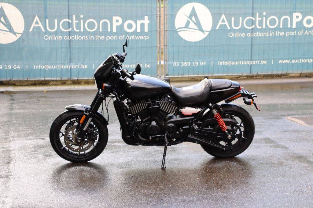 Harley Davidson 750 Straßenmotorrad Benzin 2020