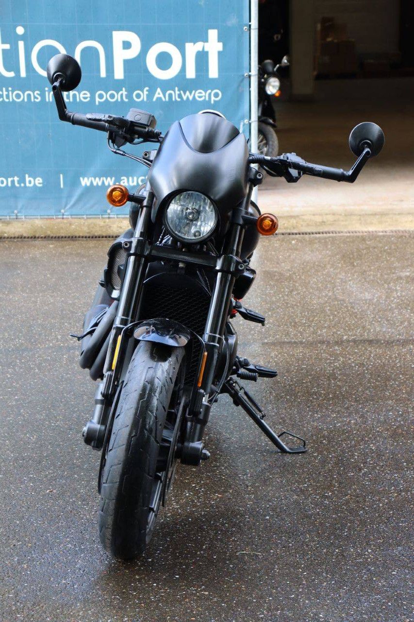 Harley Davidson 750 Straßenmotorrad Benzin 2020