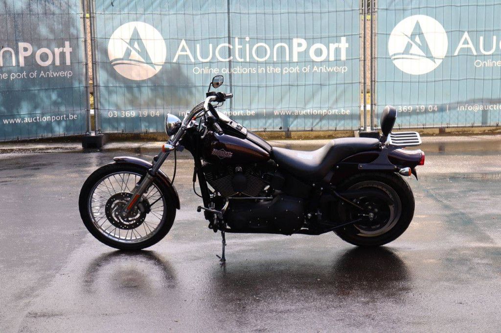 Motorcycle Harley Davidson Night Train Softail Petrol 2005