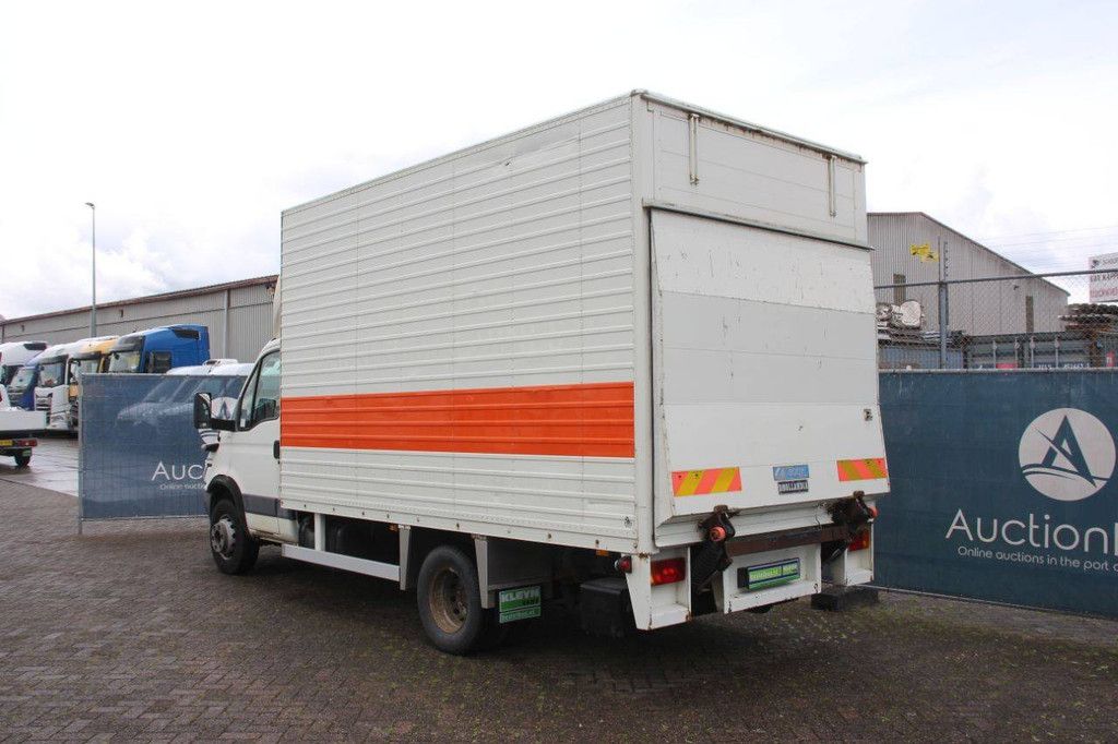Box truck Iveco Daily 65C17 HPT Diesel 166hp