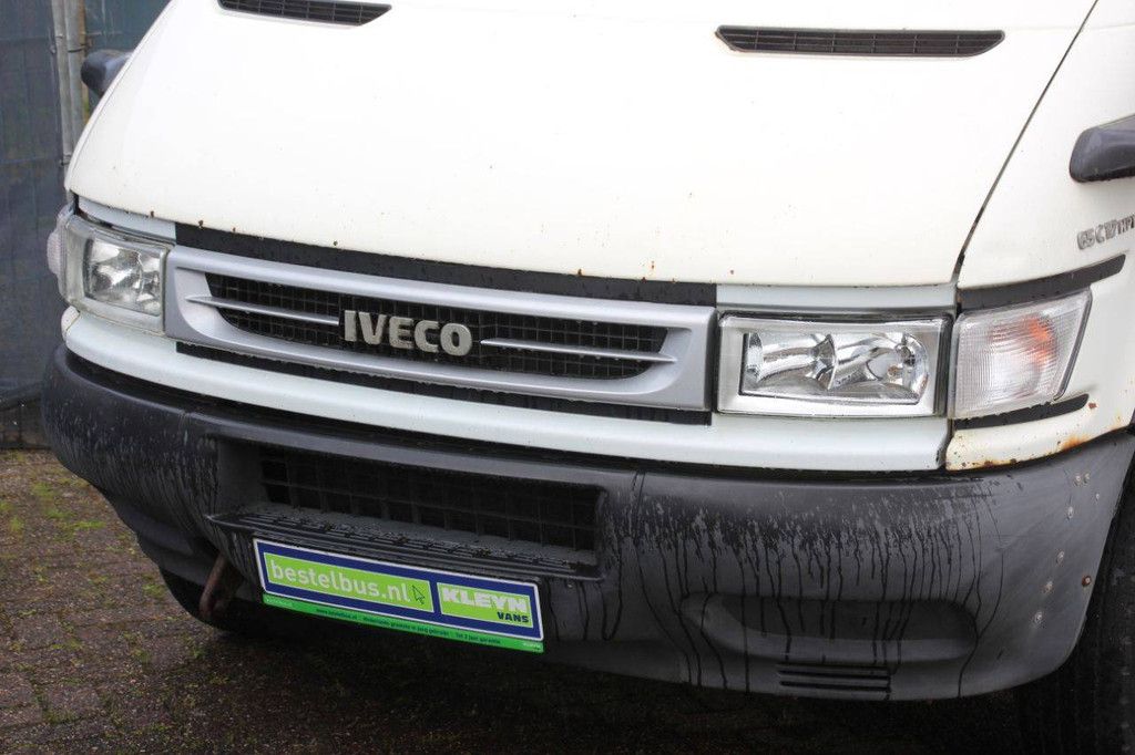 Box truck Iveco Daily 65C17 HPT Diesel 166hp