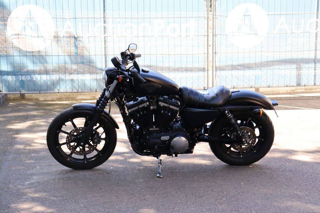 Motorrad Harley-Davidson Sporter XL883 Iron Benzin 2016