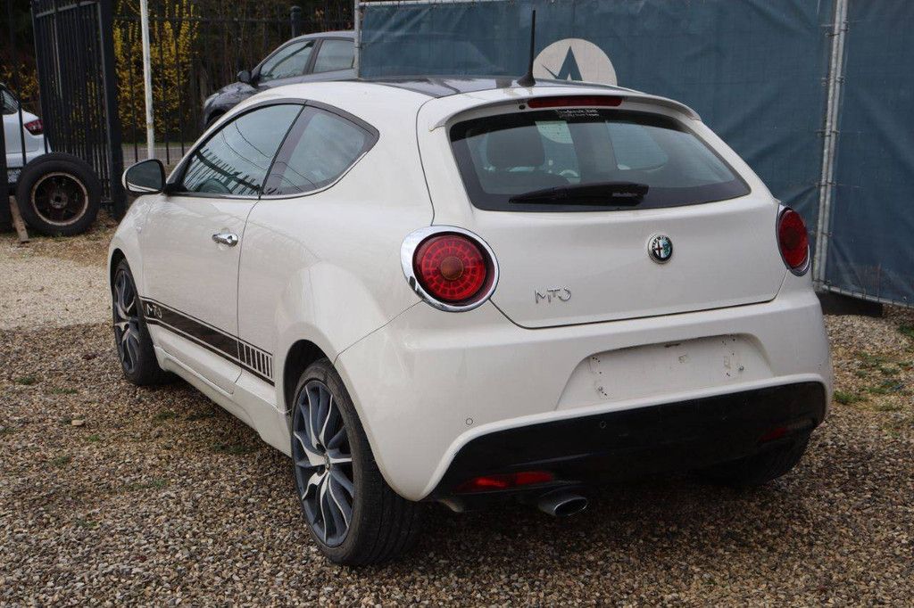 Passenger car Alfa Romeo Mito Petrol 2013 (Margin)