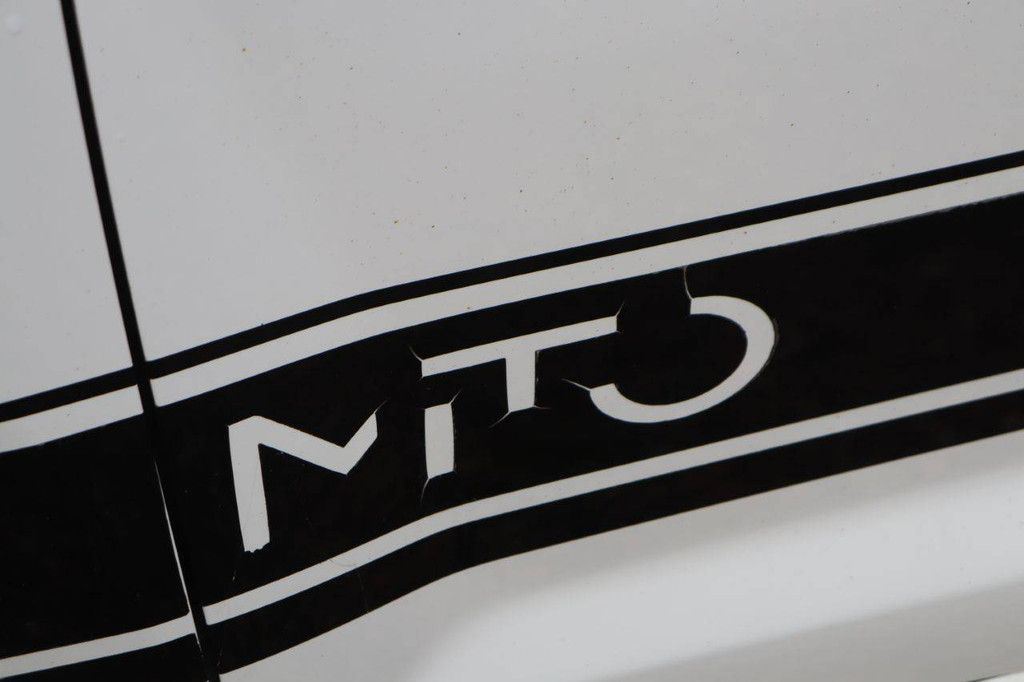 Passenger car Alfa Romeo Mito Petrol 2013 (Margin)