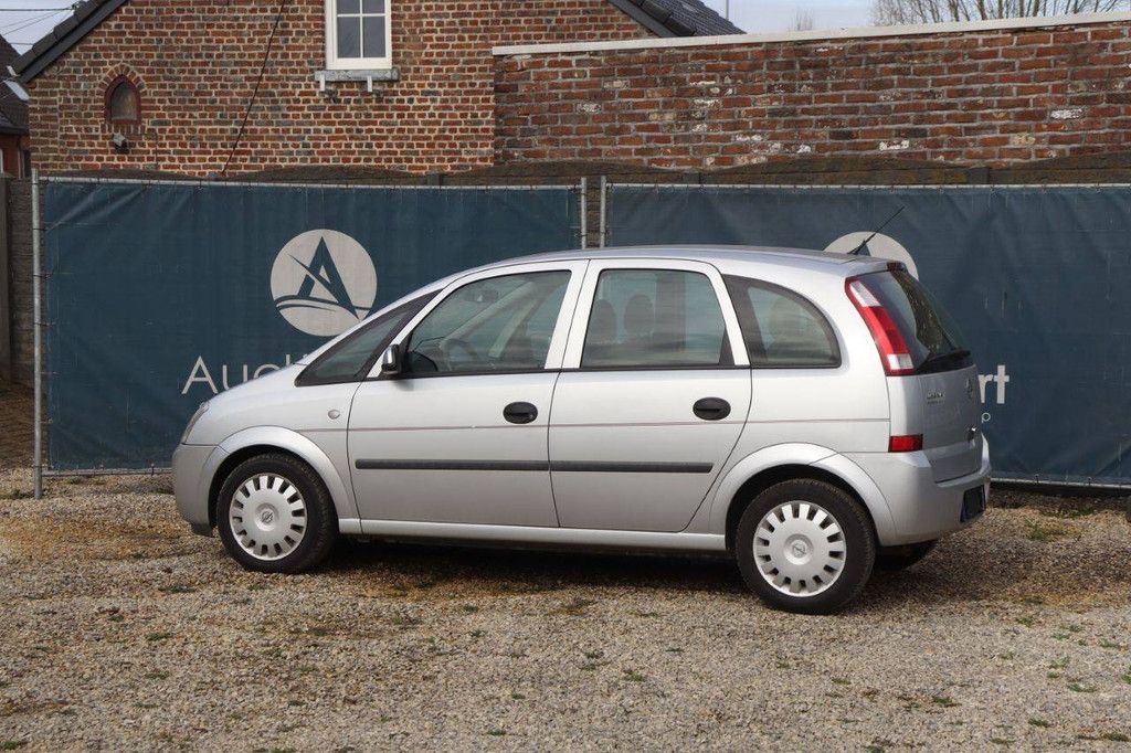 Pkw Opel Meriva 1.6 Benzin 101 PS 2004 (Marge)