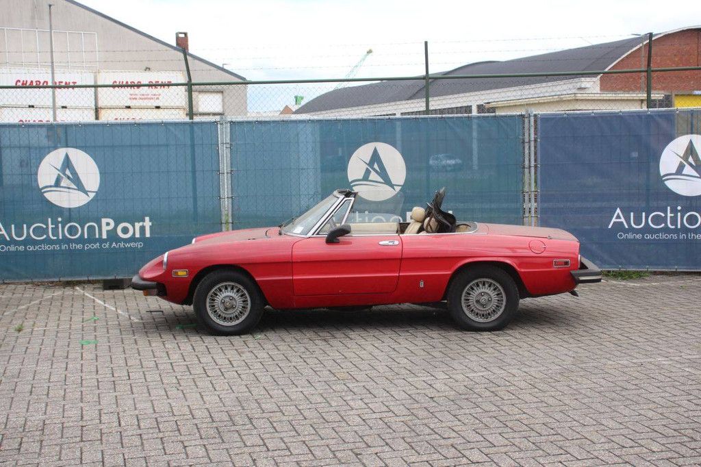 Alfa Romeo Spider Cabriolet Benzin