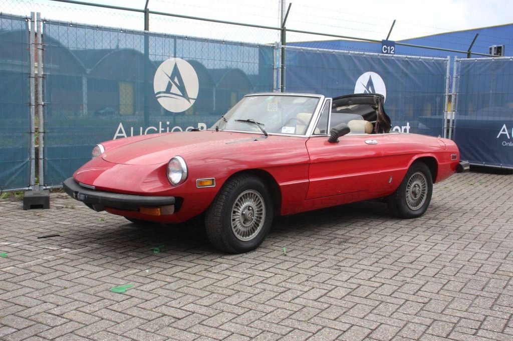 Alfa Romeo Spider Cabriolet Benzin