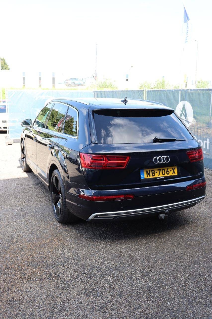SUV Audi Q7 E-TRON Sport Edition Electric+Diesel 259hp 2016
