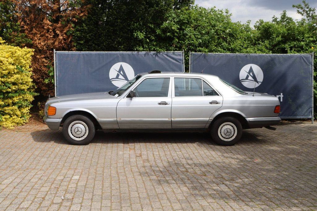 Classic Mercedes-Benz 280 SE Petrol 185hp 1981 (Margin)