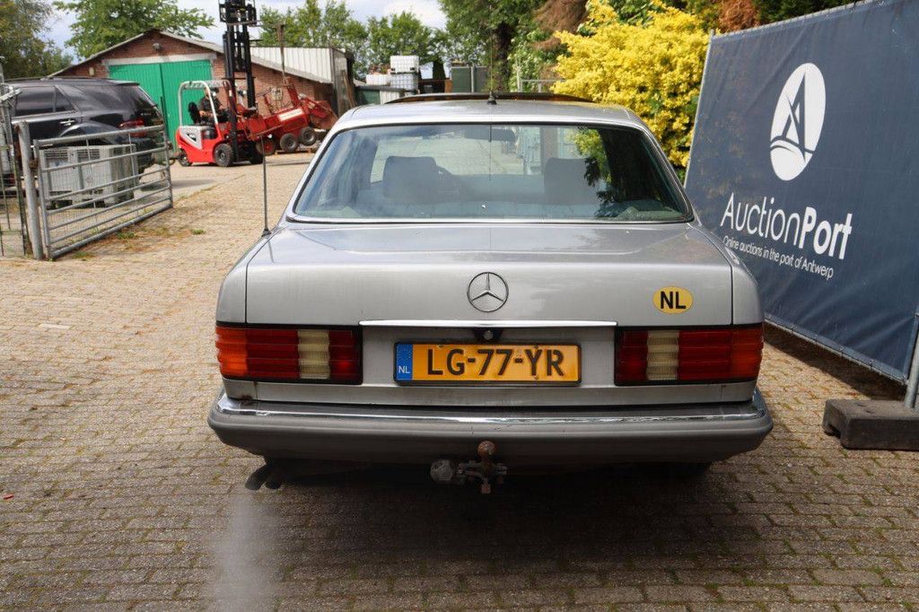 Classic Mercedes-Benz 280 SE Petrol 185hp 1981 (Margin)