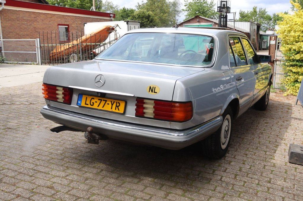 Classic Mercedes-Benz 280 SE Petrol 185hp 1981 (Margin)