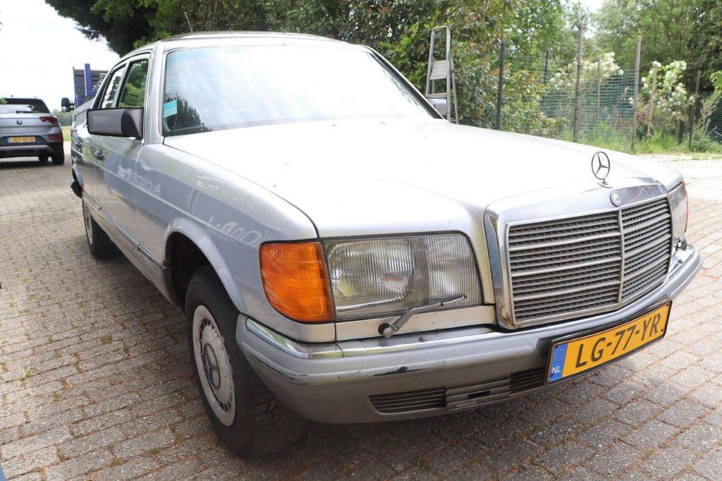 Classic Mercedes-Benz 280 SE Petrol 185hp 1981 (Margin)