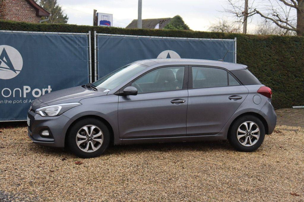 Hyundai i20 GL Petrol Passenger Car 2021 (Margin)