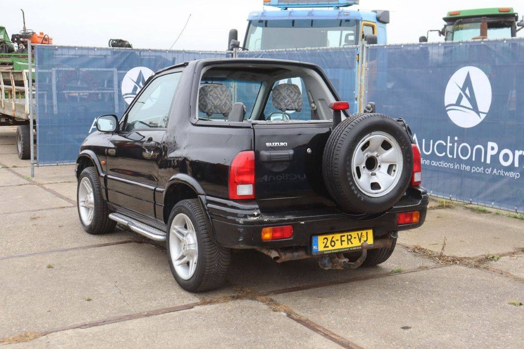 SUV Suzuki Grand Vitara Petrol 128hp 2000