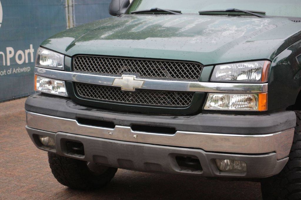 Pick Up Chevrolet Silverado Gasoline 256hp 2003