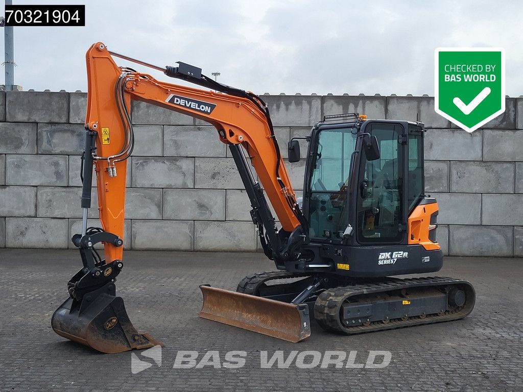 Develon DX62 R-7 A/C