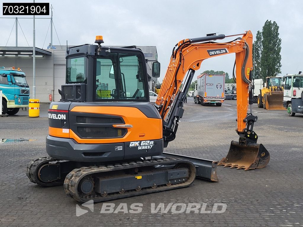 Develon DX62 R-7 A/C