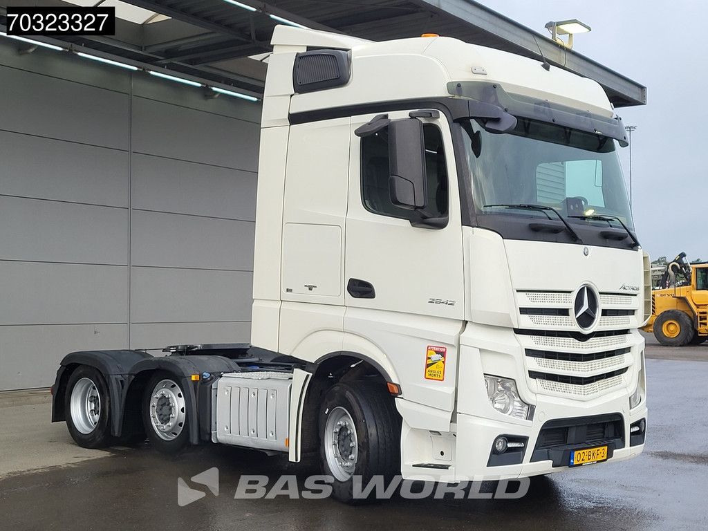 Mercedes Actros Actros 2542 6X2 BigSpace Liftachse