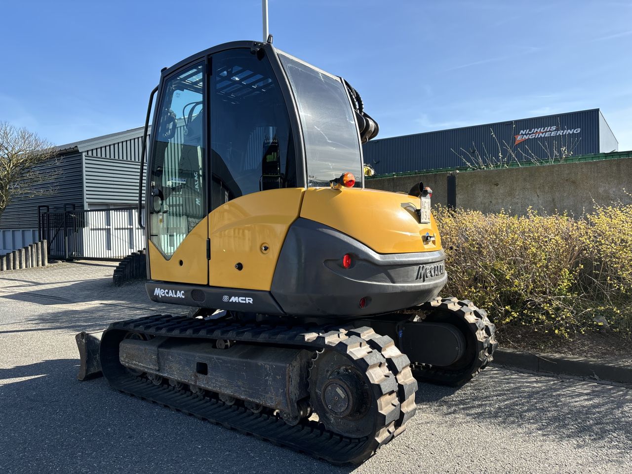 Te koop zeer nette Mecalac 8 10 6 Mtx