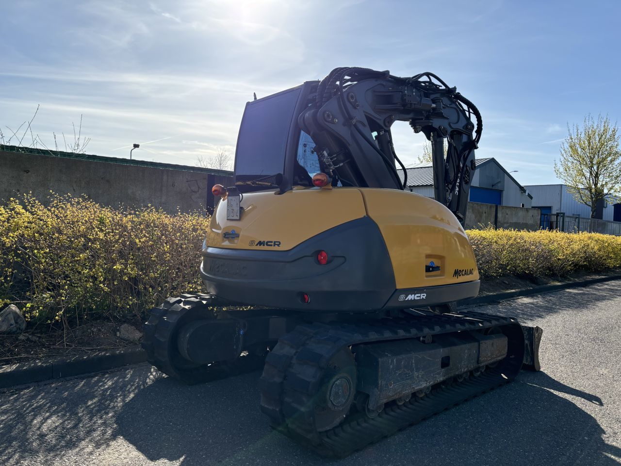 Te koop zeer nette Mecalac 8 10 6 Mtx