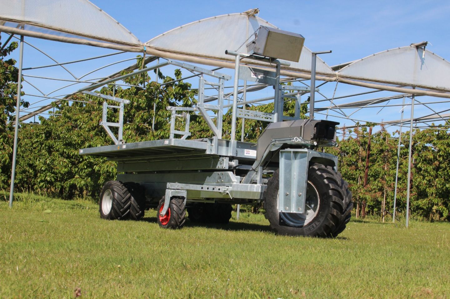 100% elektrische hoogwerker fruitteelt hoogwerker frutec