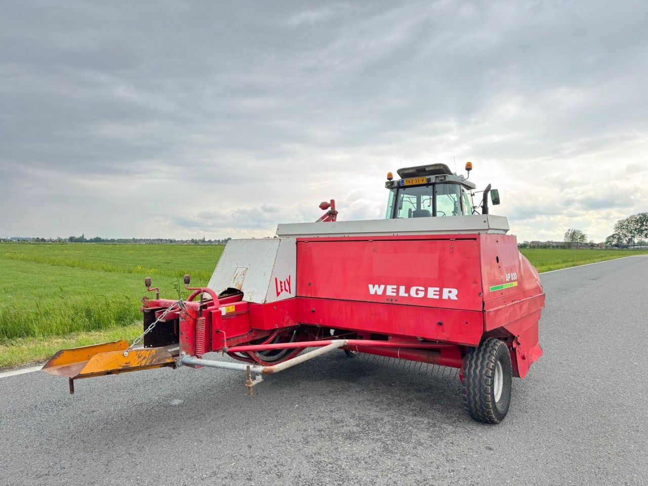 Lely Welger AP830 Vierkanten pakkenpers