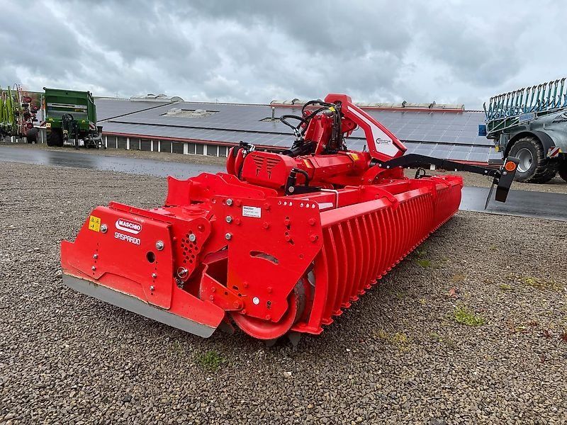 Maschio Aquila Super 6000 mit Zahnpackerwalze Vorführmaschine