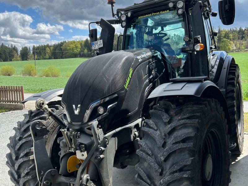 Valtra T175
